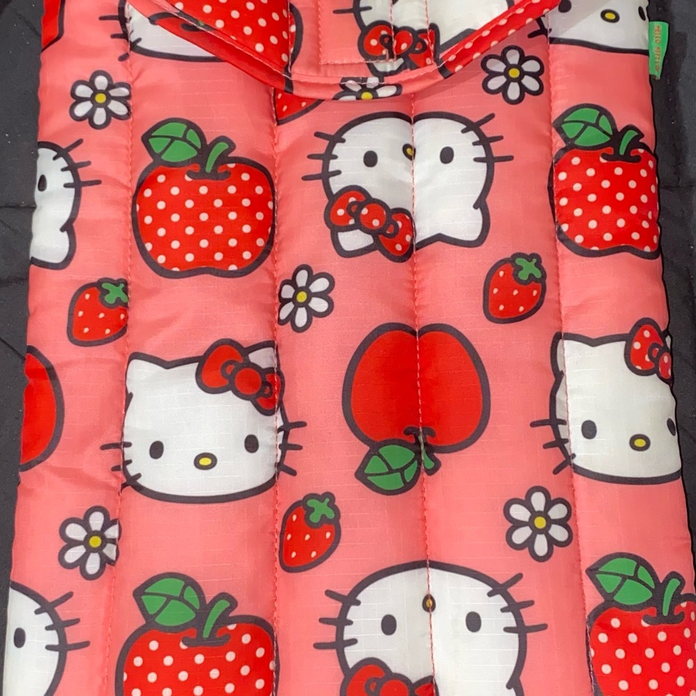 Hello Kitty Baggu 16in Laptop Sleeve